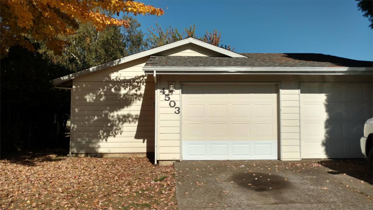 House for rent at 4503 Campbell Dr SE, Salem, OR 97317