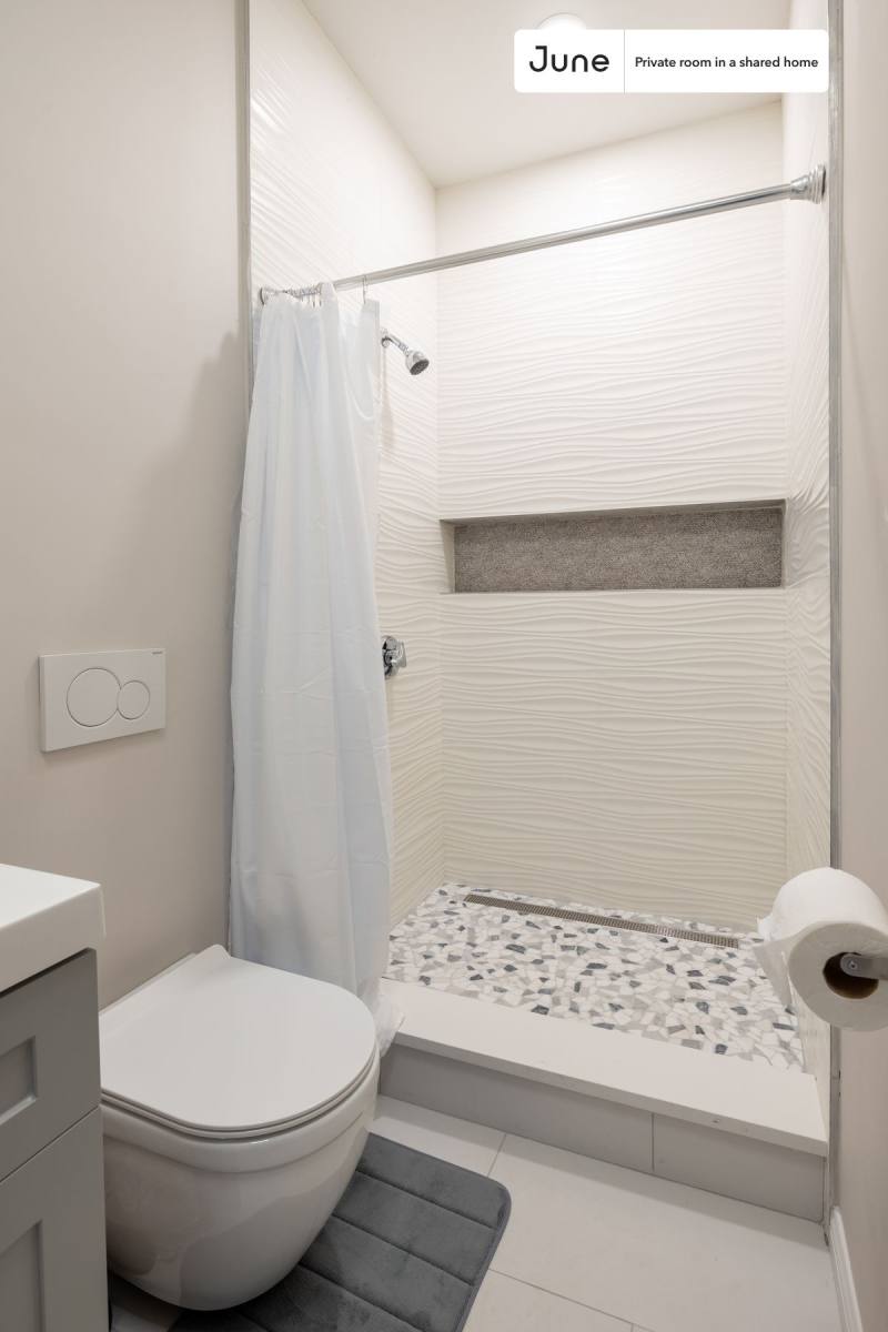 Apartment for rent at 23 Newport St E, Dorchester, MA 02125