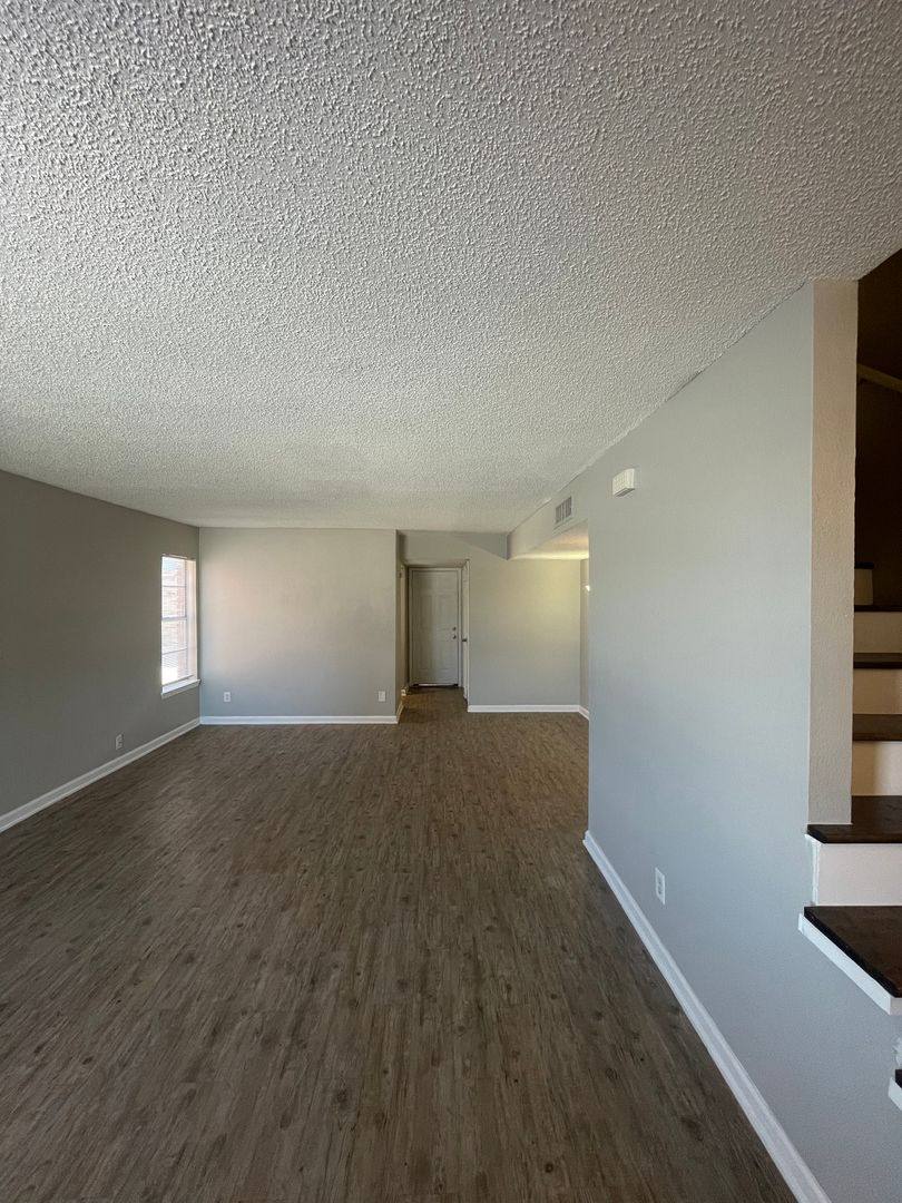 Apartment for rent at 9526 Contessa Dr, San Antonio, TX 78216
