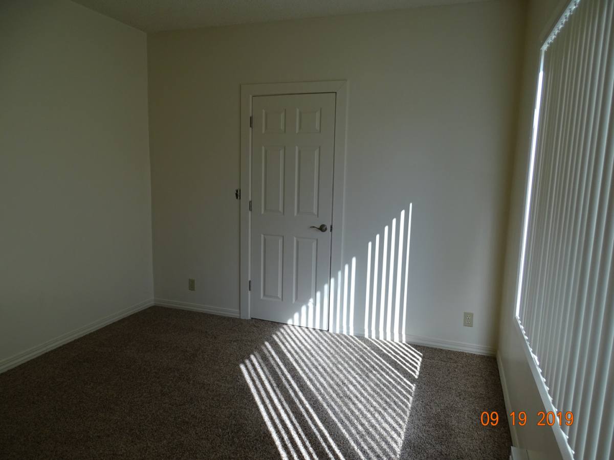 Apartment for rent at 771 W 7th Ave, Eugene, OR 97402