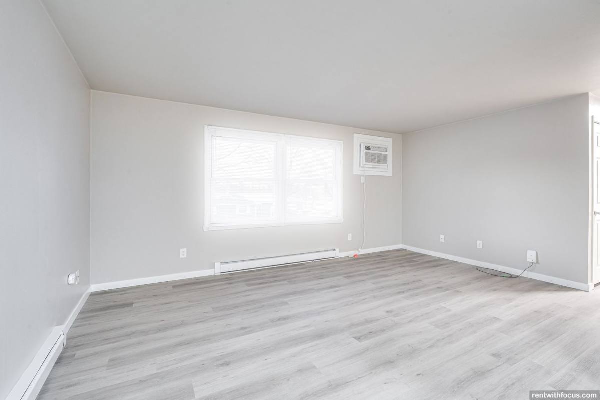 Apartment for rent at 1000 Taylor St, Little Chute, WI 54140