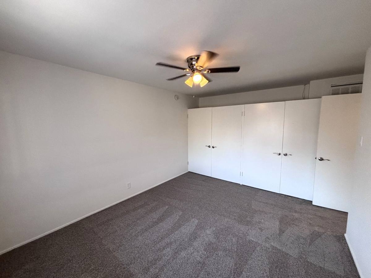 Apartment for rent at 305 E California Blvd, Pasadena, CA 91106