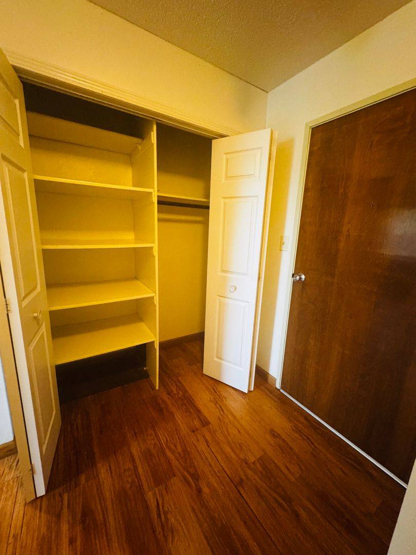 Apartment for rent at 301 12th St, Eureka, SD 57437