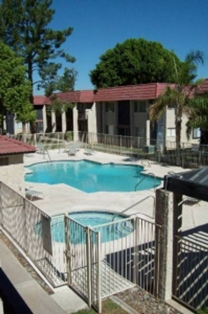 Condo for rent at 700 W University Dr, Tempe, AZ 85281