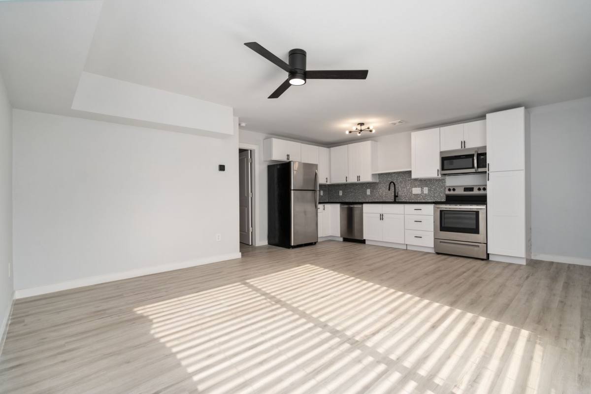 Apartment for rent at 606 Harold St, Houston, TX 77006