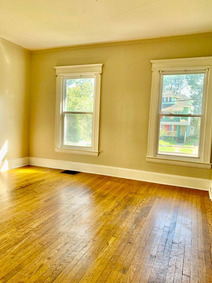 House for rent at 922 Westcott St, Syracuse, NY 13210