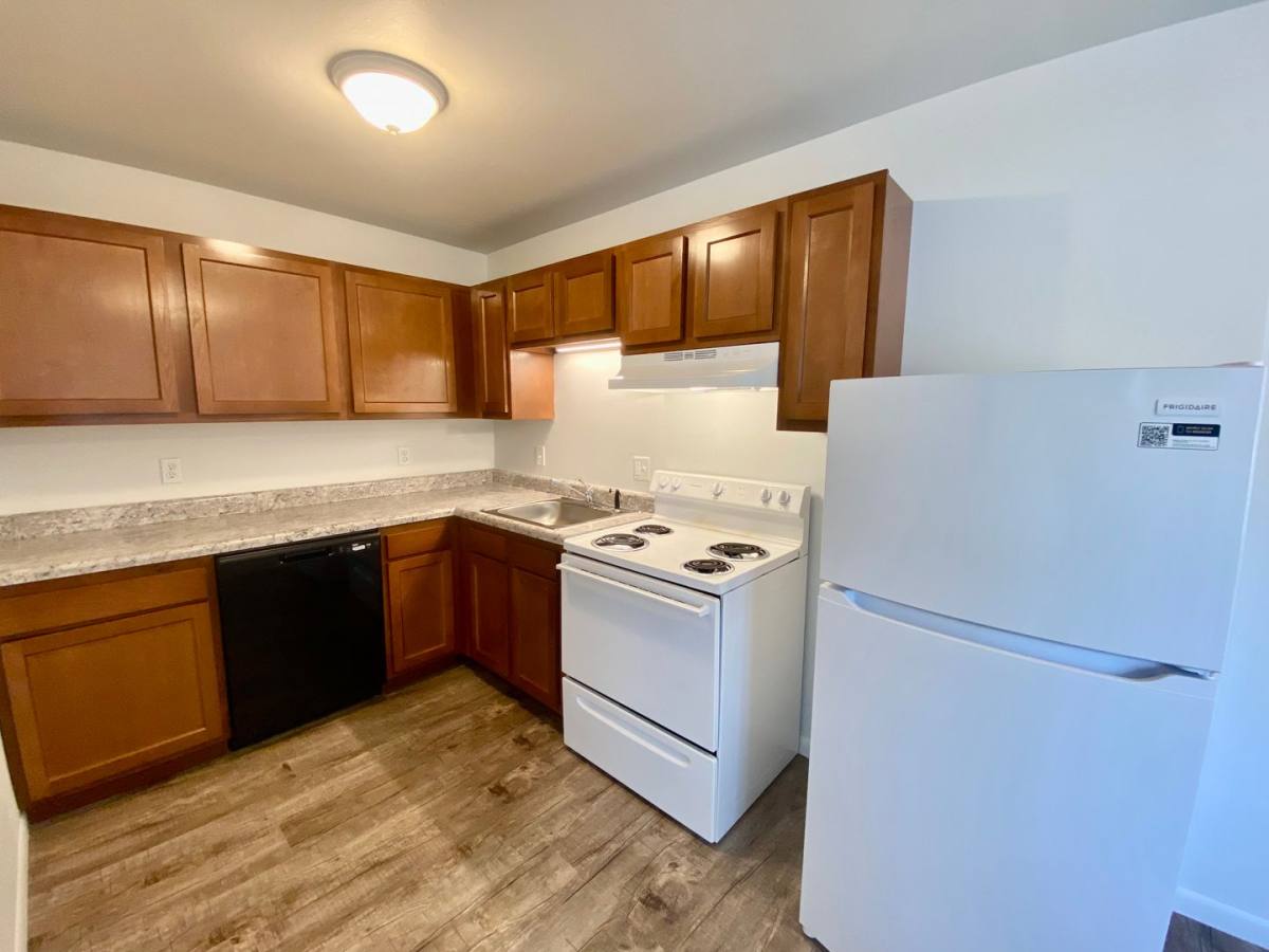 Apartment for rent at 514 Emmet St, Ypsilanti, MI 48197