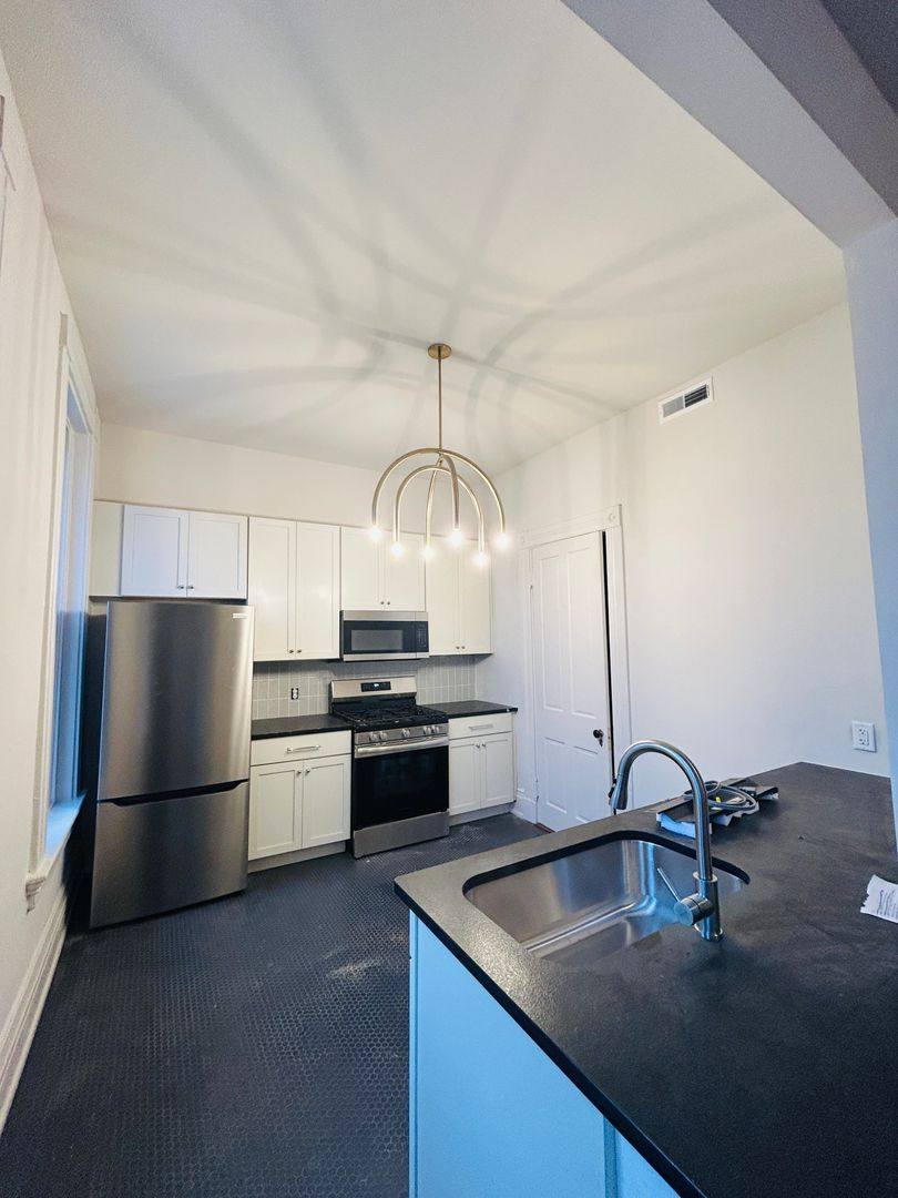 Apartment for rent at 336 Elm St, Covington, KY 41016
