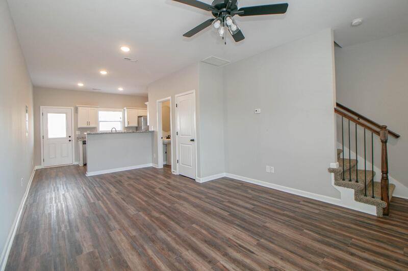 Townhouse for rent at 1115-B1 Hillwood Dr, Clarksville, TN 37040