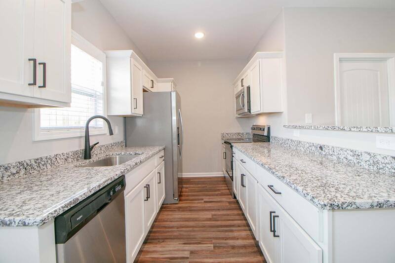 Townhouse for rent at 1115-B1 Hillwood Dr, Clarksville, TN 37040