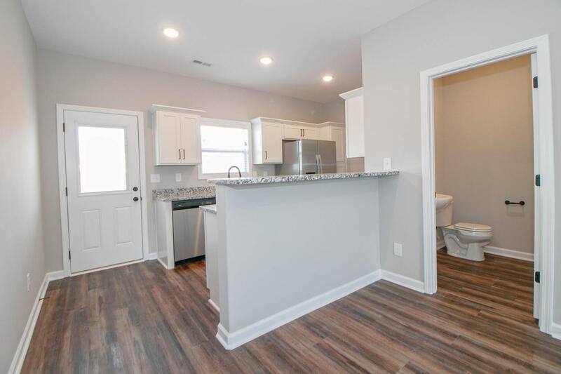 Townhouse for rent at 1115-B1 Hillwood Dr, Clarksville, TN 37040
