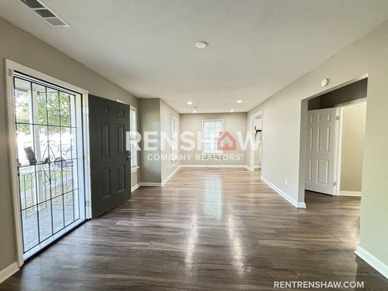 House for rent at 1272 Semmes St, Memphis, TN 38111