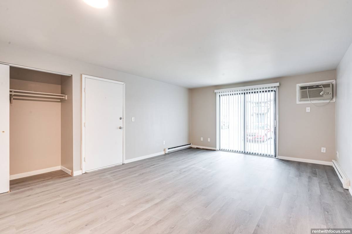 Apartment for rent at 835 S Timmers Lane, Appleton, WI 54914
