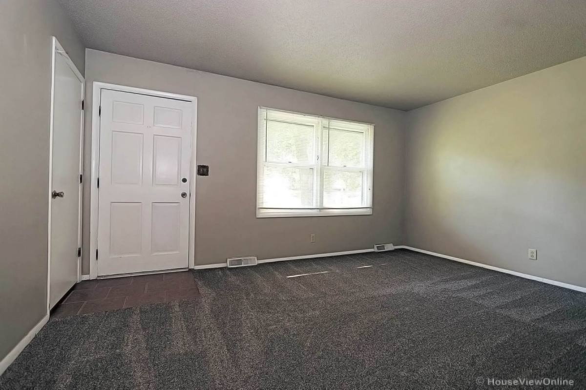 House for rent at 1105 N W End Blvd, Cape Girardeau, MO 63701