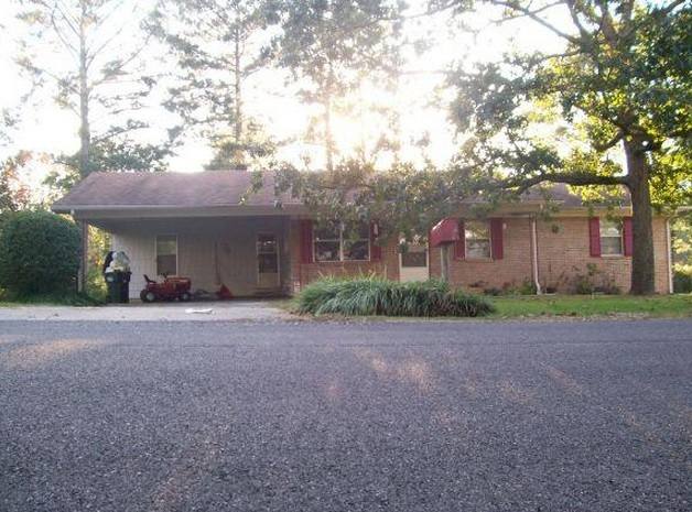 House for rent at 2317 Glenvale Rd, Jacksonville, AL 36265