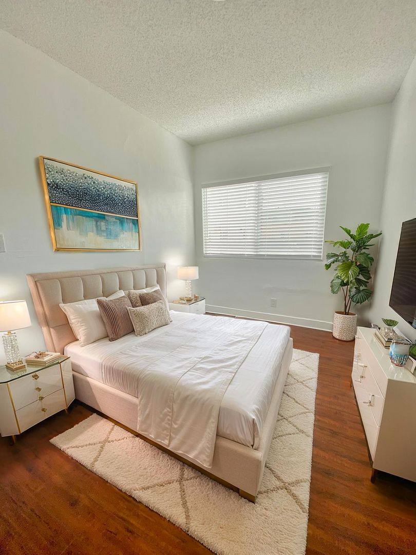 Apartment for rent at 2919 Van Buren Place, Los Angeles, CA 90007