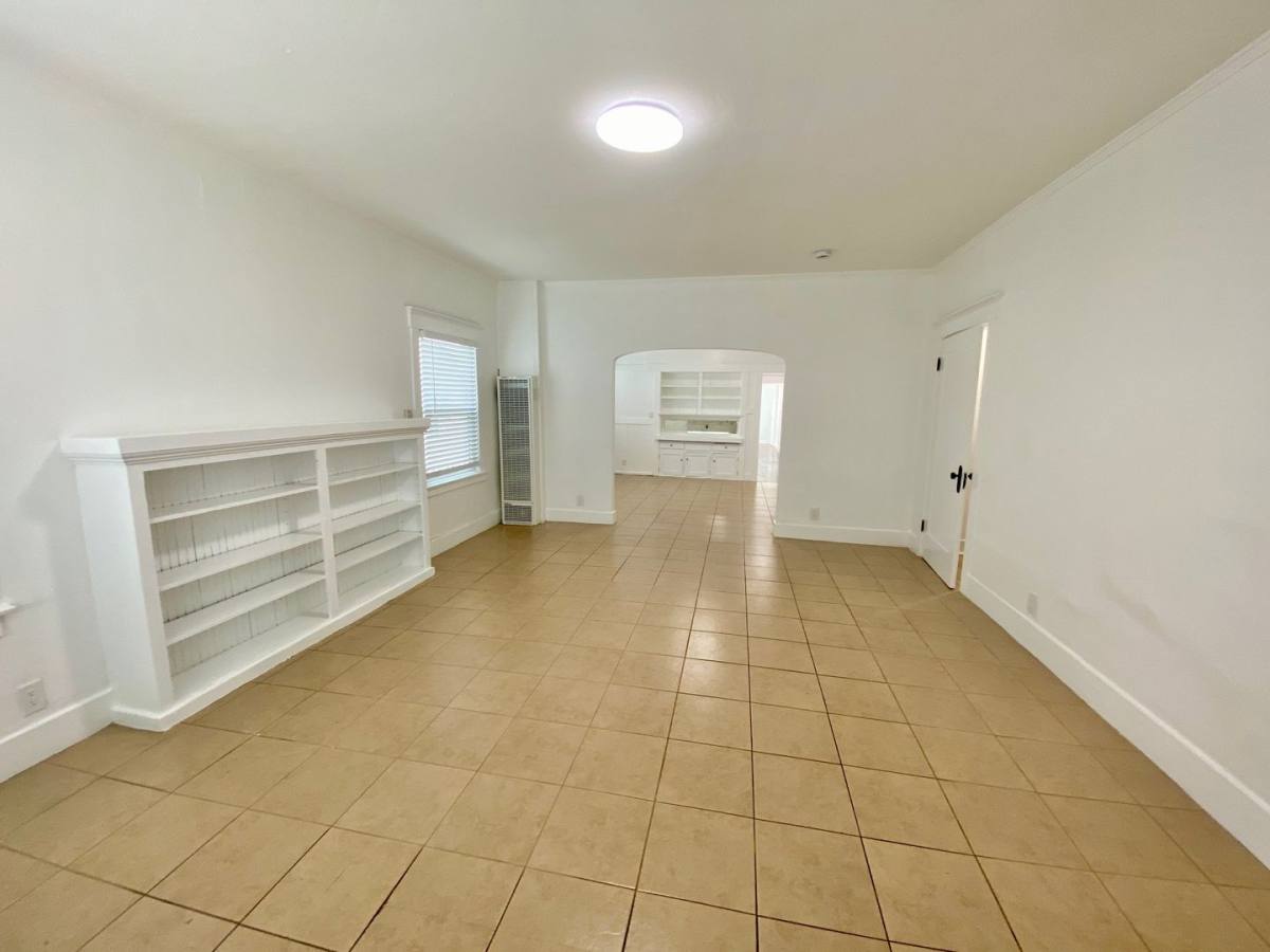 Apartment for rent at 2919 Van Buren Place, Los Angeles, CA 90007