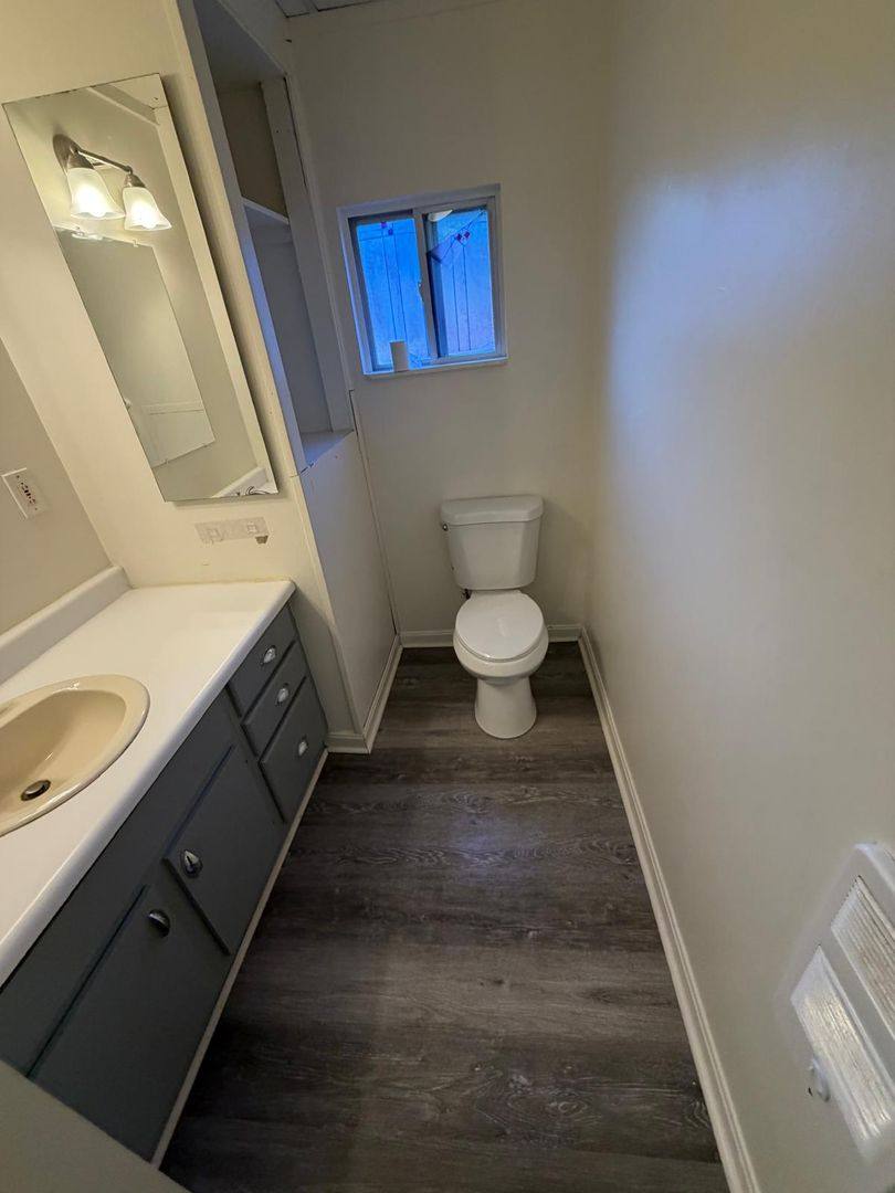 Apartment for rent at 138 Main St, Claysville, PA 15323
