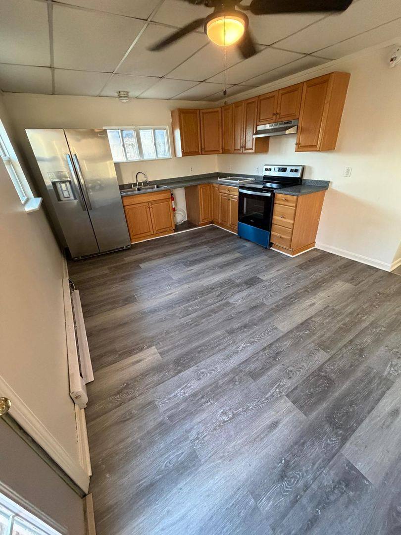 Apartment for rent at 138 Main St, Claysville, PA 15323
