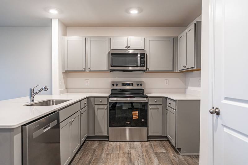 Townhouse for rent at 205 Maddox Dr, Aberdeen, NC 28315