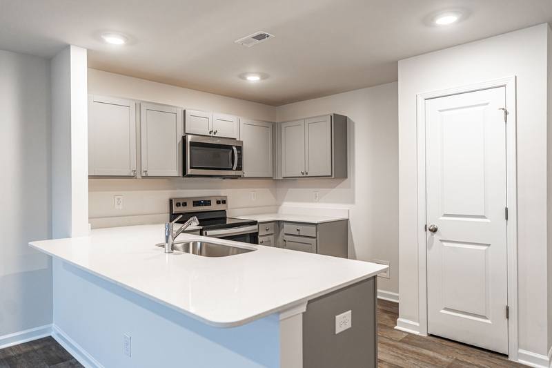Townhouse for rent at 205 Maddox Dr, Aberdeen, NC 28315