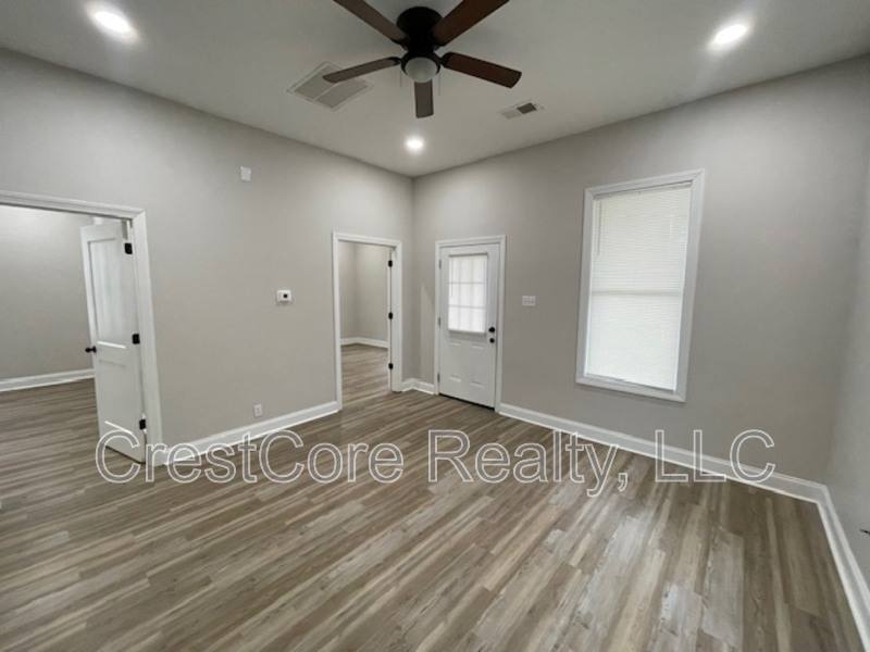 House for rent at 1045 Ayers St, Memphis, TN 38107