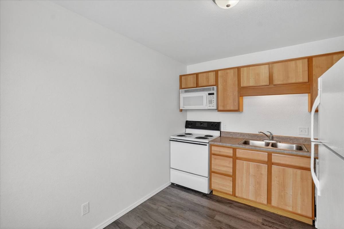 Apartment for rent at 127 S Union St, Shepherd, MI 48883