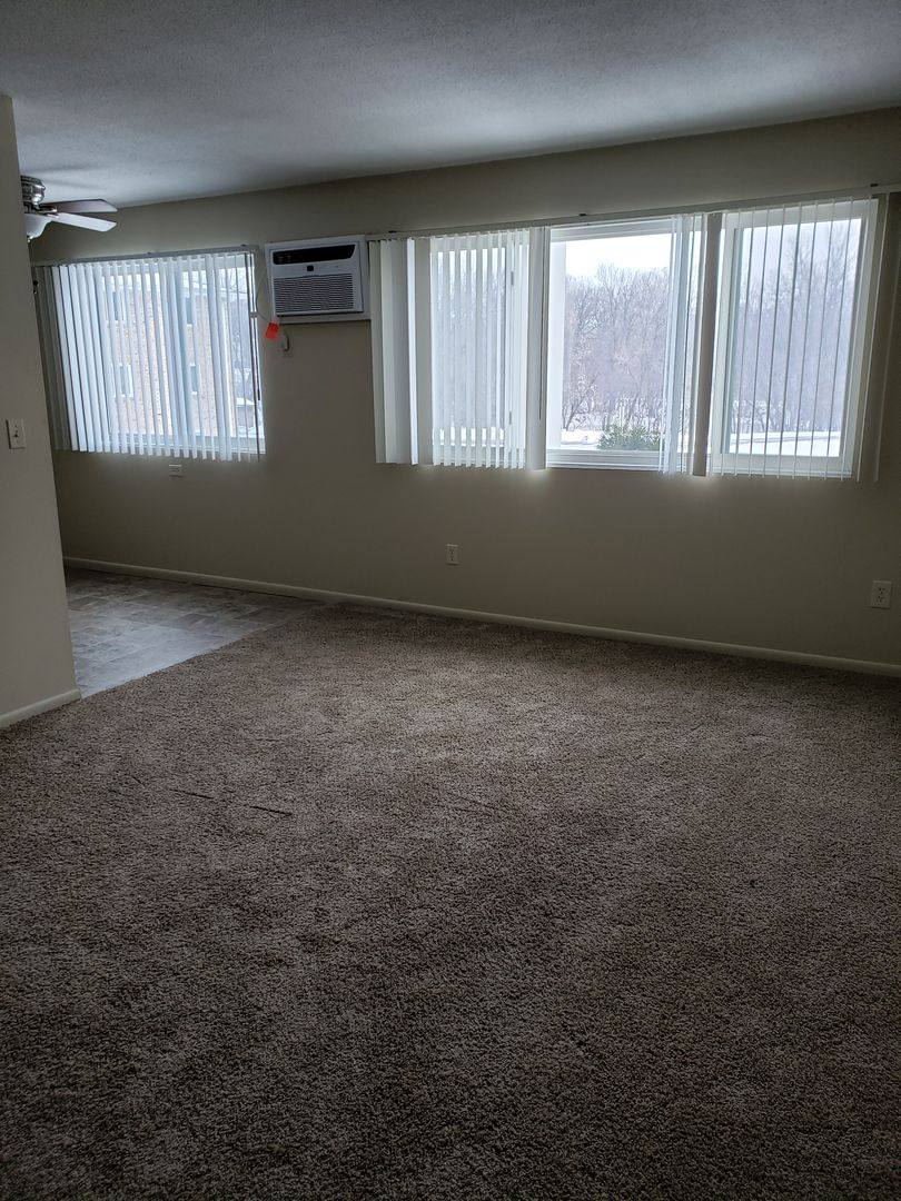 Apartment for rent at 5743 Glenwood Ave, Minneapolis, MN 55422