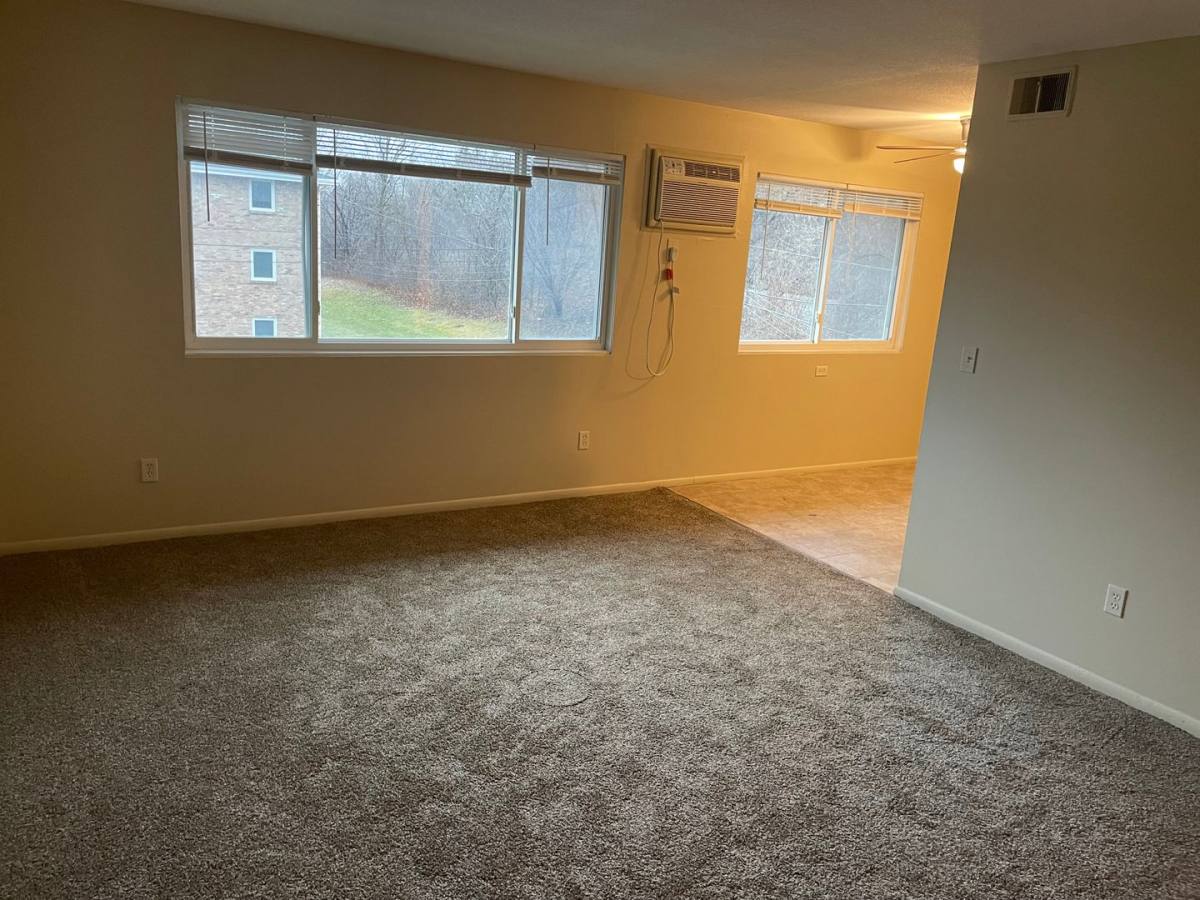 Apartment for rent at 5743 Glenwood Ave, Minneapolis, MN 55422