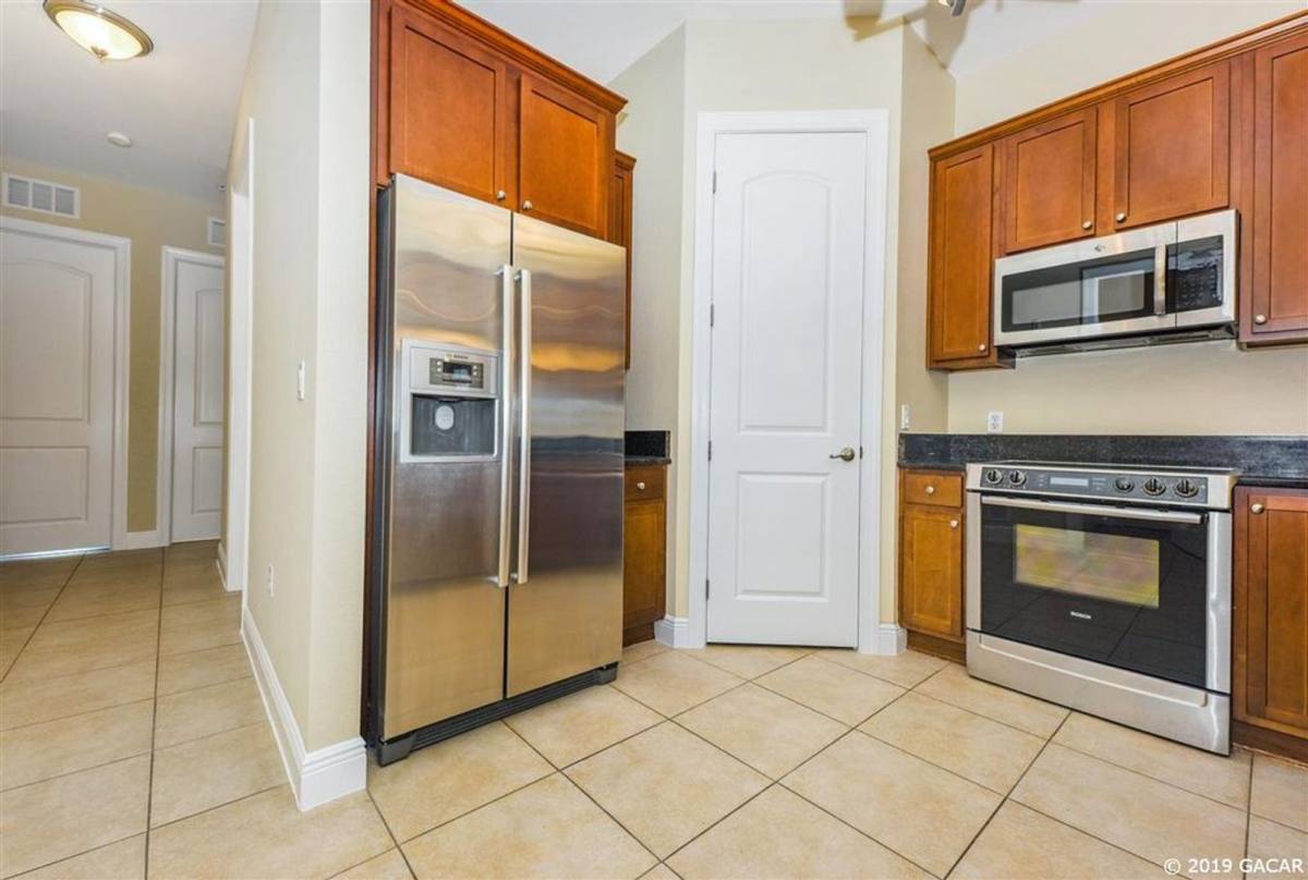 Apartment for rent at 230 SW 2nd Ave, Gainesville, FL 32601