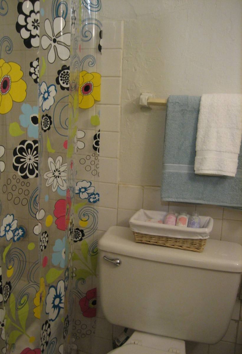 Apartment for rent at 1405 5th St SE, Minneapolis, MN 55414