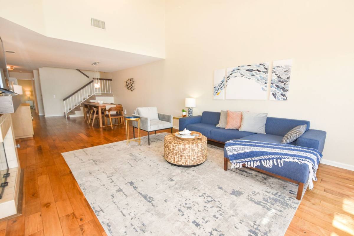 Townhouse for rent at 15 Aruba Bend, Coronado, CA 92118