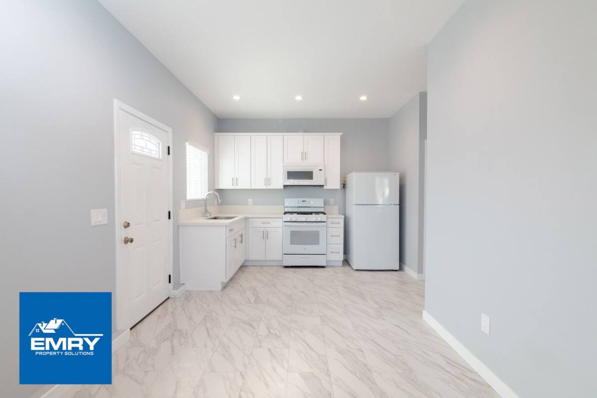 House for rent at 10624 Swinton Ave, Granada Hills, CA 91344