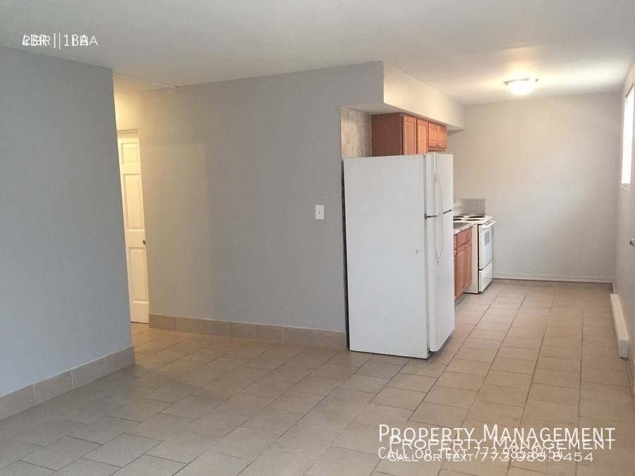 Apartment for rent at 2206 Hebron Ave, Zion, IL 60099