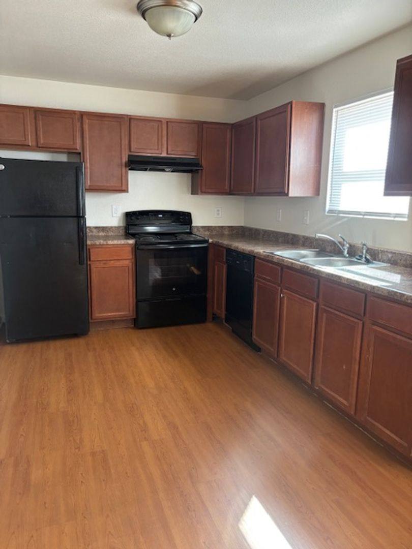 Apartment for rent at 1952 Colts Lane, Evansville, IN 47714