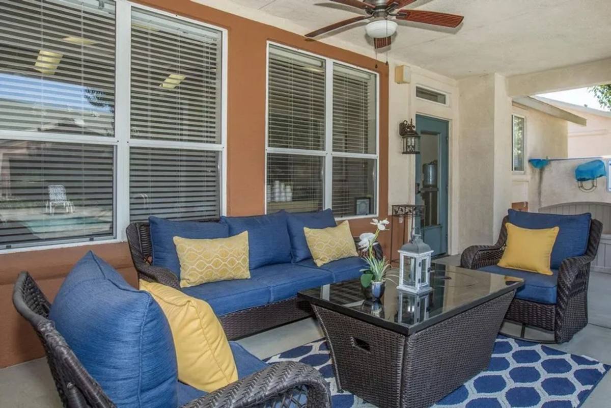 Apartment for rent at 2605 Brookside Dr, Bakersfield, CA 93311