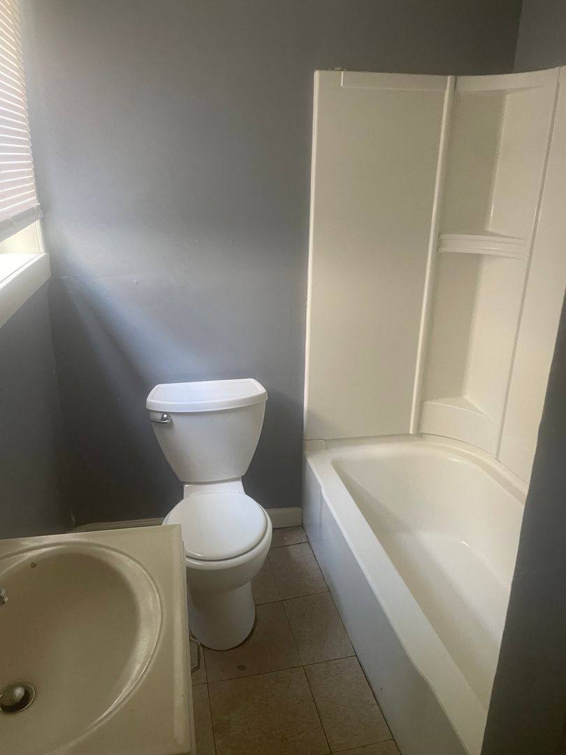Apartment for rent at 729 W Lafayette St, Norristown, PA 19401