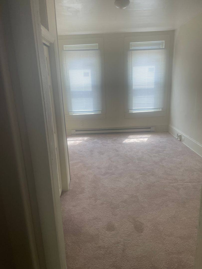 Apartment for rent at 729 W Lafayette St, Norristown, PA 19401