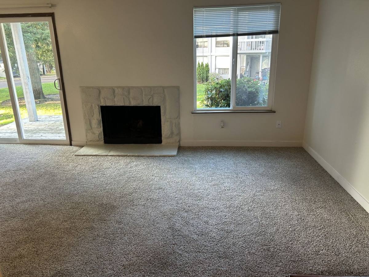 Apartment for rent at 28 S 341st Place, Federal Way, WA 98003