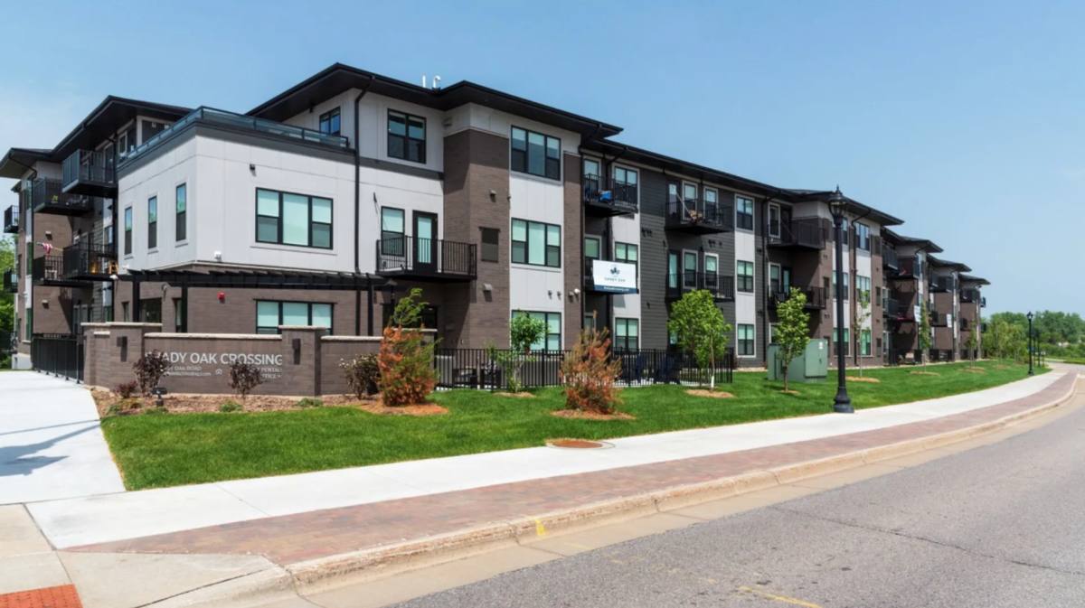 Apartment for rent at 4312 Shady Oak Rd, Hopkins, MN 55343