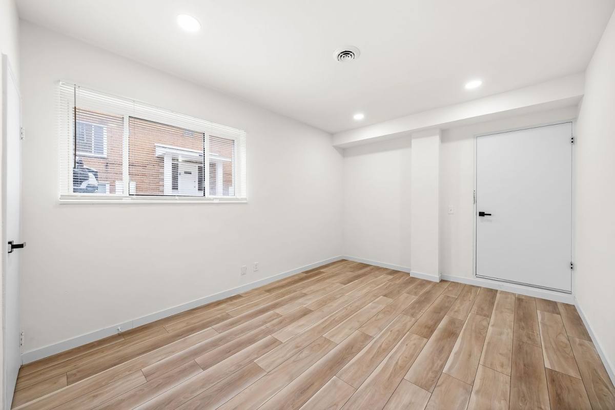 Apartment for rent at 18975 Hilliard Blvd #1, Rocky River, OH 44116