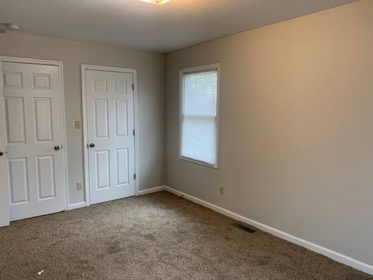 Townhouse for rent at 1116 S Park Ave, Bloomington, IN 47402