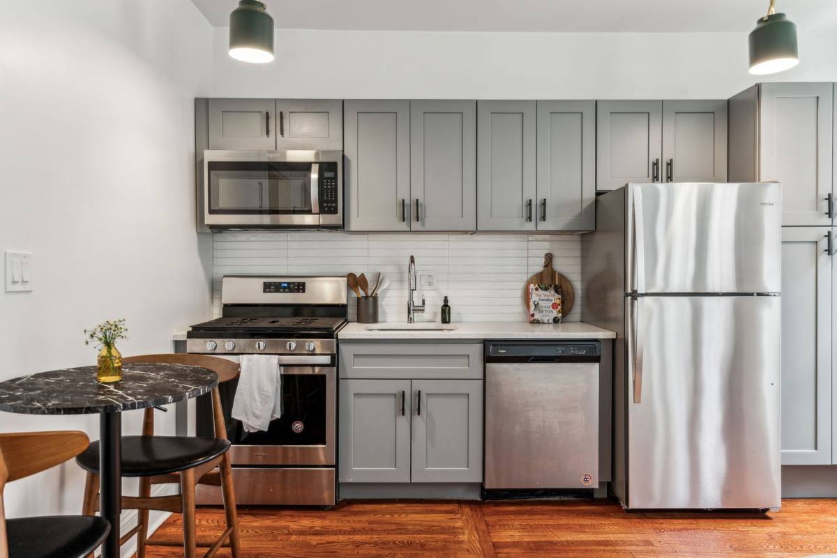Apartment for rent at 4311-15 Spruce St, Philadelphia, PA 19104