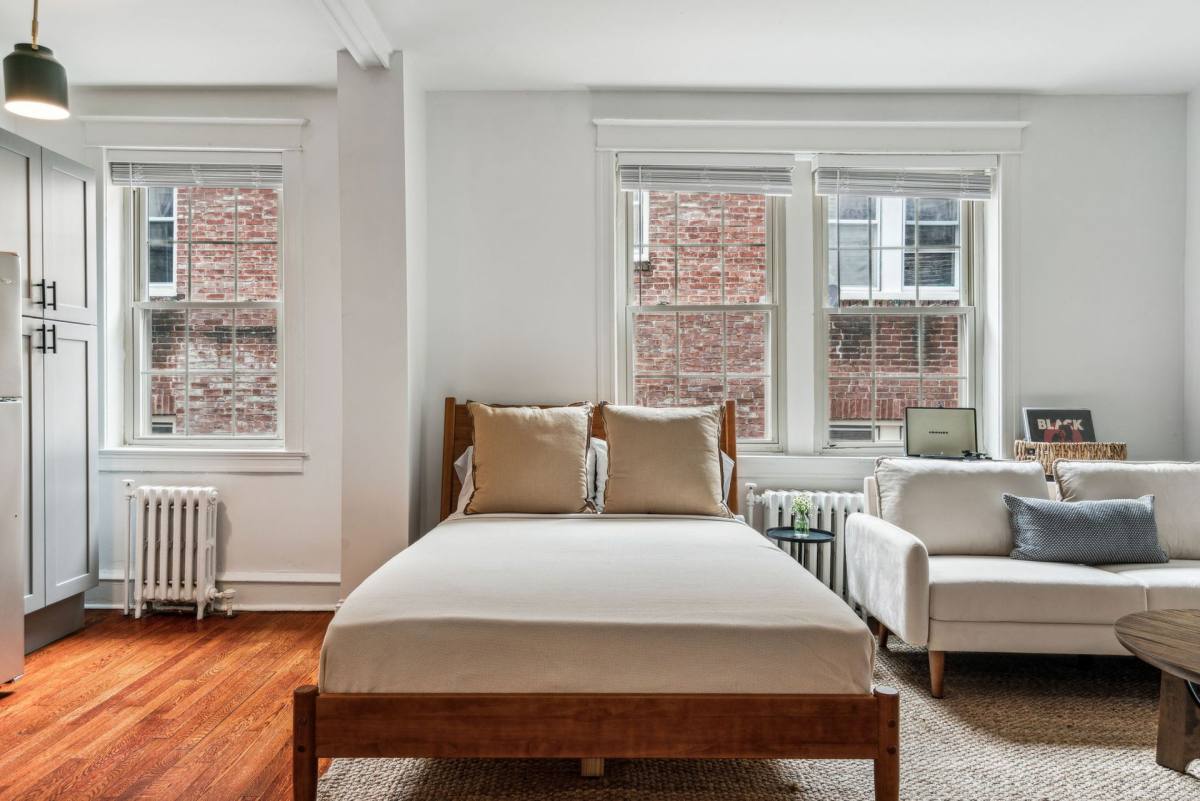 Apartment for rent at 4311-15 Spruce St, Philadelphia, PA 19104