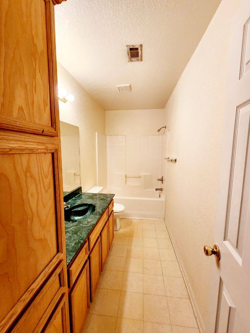 Apartment for rent at 3208 Raven Dr, Killeen, TX 76543