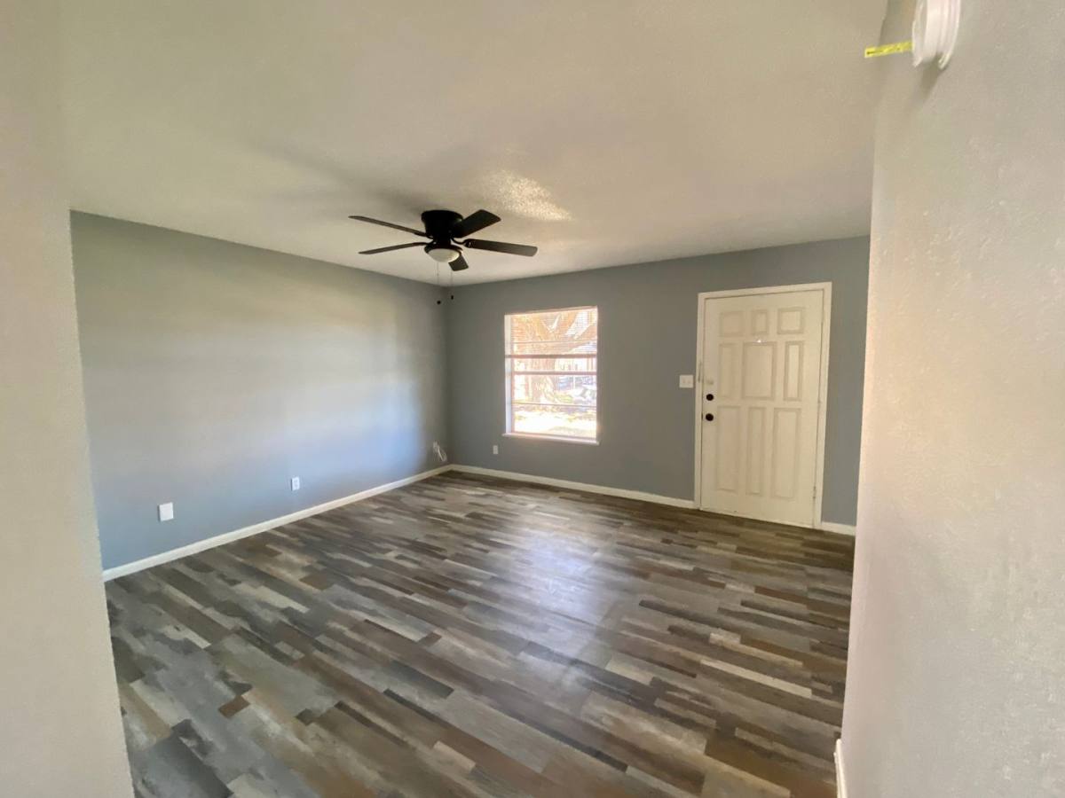 Apartment for rent at 103 Audrey Dr, Weslaco, TX 78596