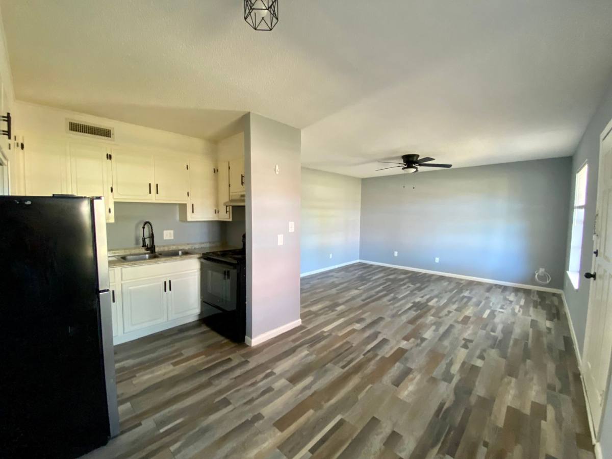 Apartment for rent at 103 Audrey Dr, Weslaco, TX 78596
