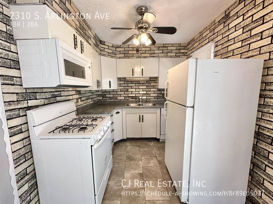 House for rent at 2310 S Arlington Ave, Independence, MO 64050
