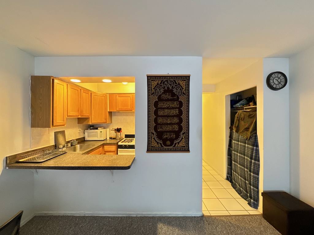 Apartment for rent at 6828 Sheridan #P962, Chicago, IL 60626