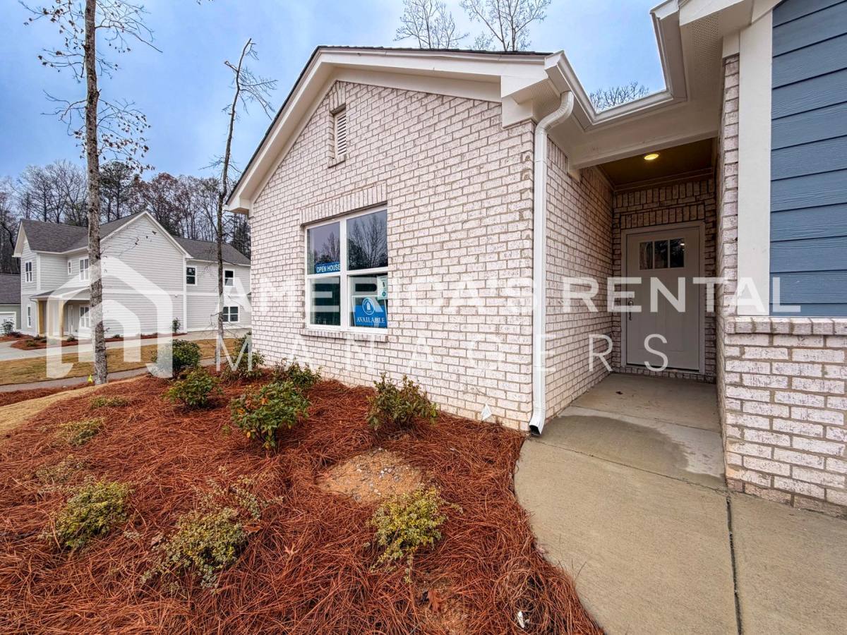 House for rent at 125 Townmoor Lane, Sterrett, AL 35147